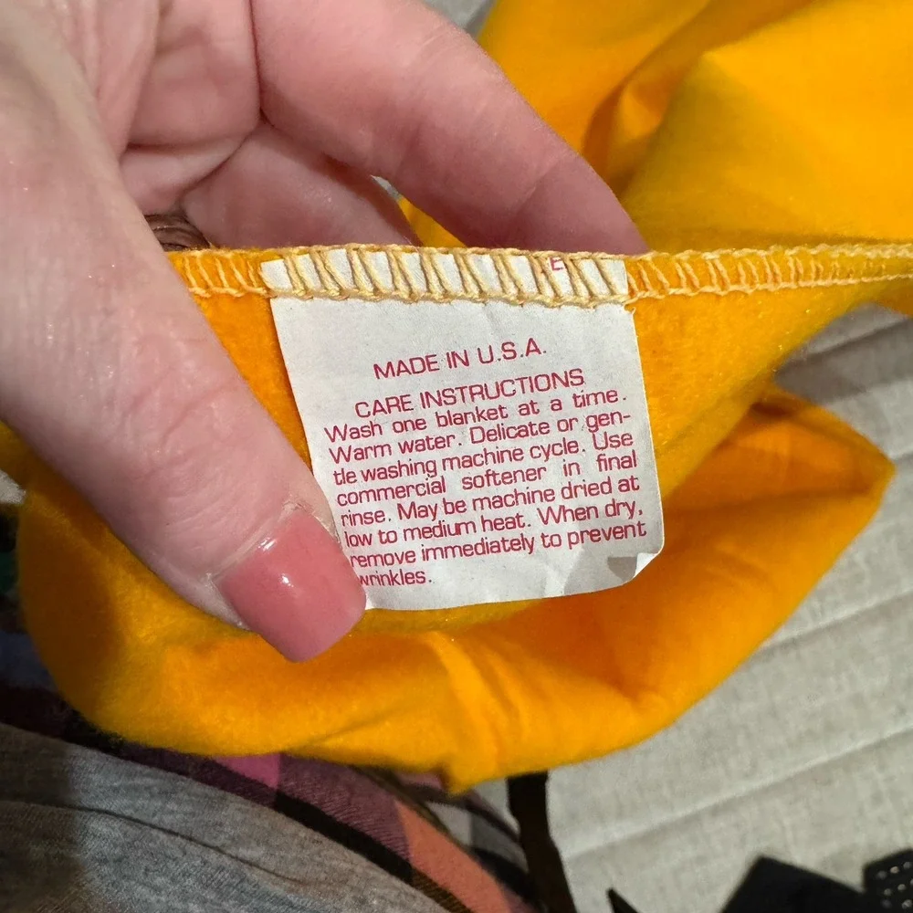 Washington Redskins Yellow Fleece Throw Blanket‎ 56